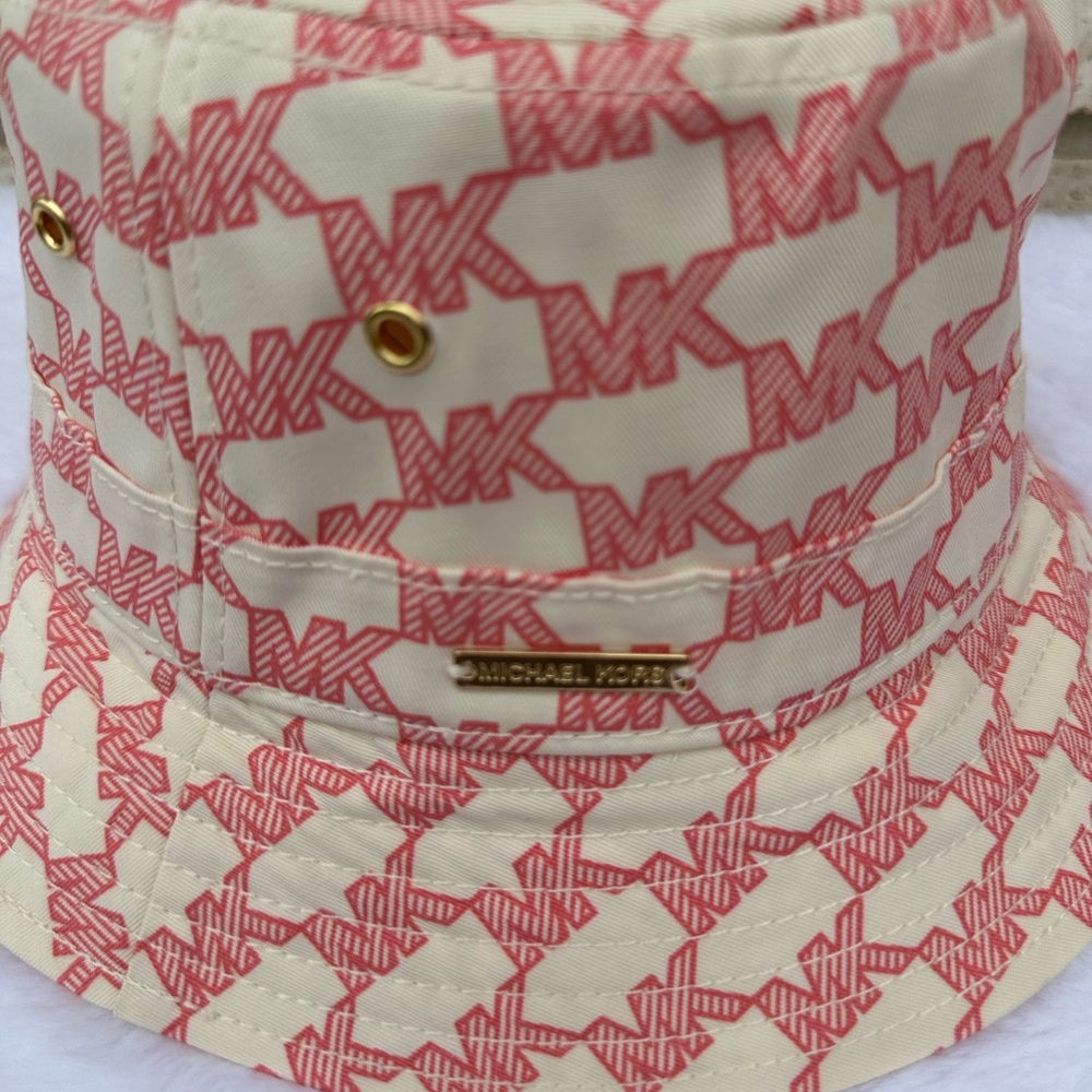Michael Kors hat - Picture 4 of 6